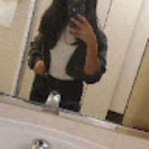 Meet your Posher, Leighton